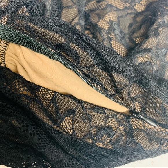 Lovers + Friends | Senorita Mini Lace Dress - Picture 10 of 13